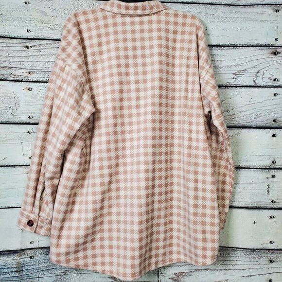 Maurices Women’s Shacket Beige Plaid Button Down Shirt Jacket Size 1X - Picture 6 of 7